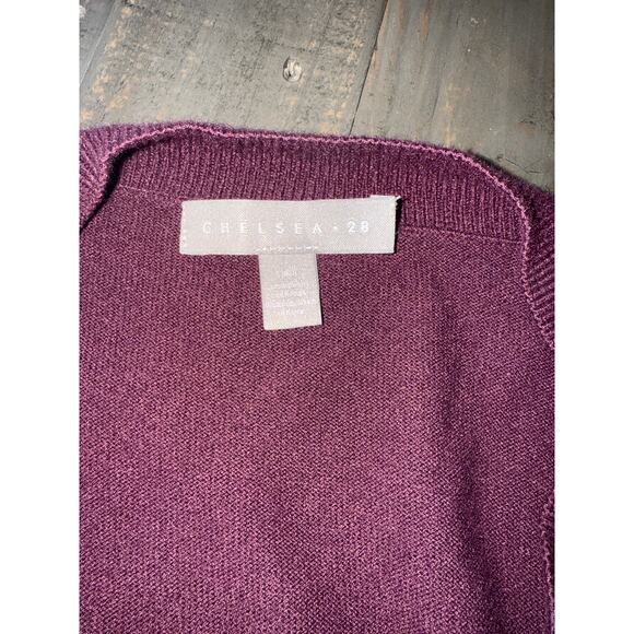 Chelsea28  Soft V-Neck Sweater Size XL - Wine Color - Picture 4 of 5